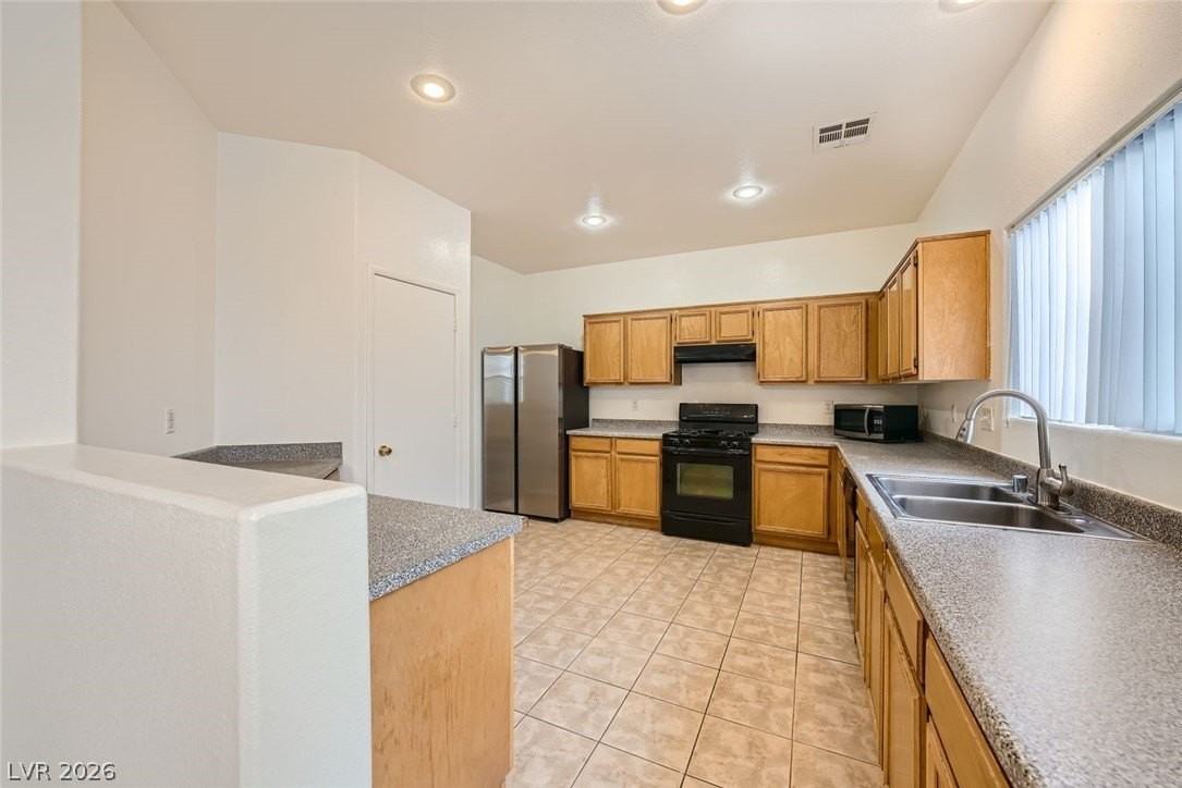 3954 Vista Gold Ct - Photo 6 of 27