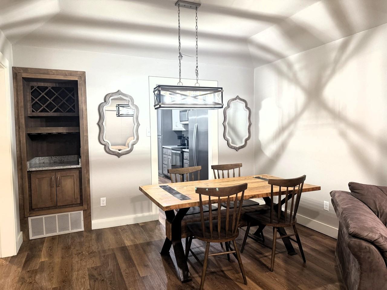 9712 Memphis Ave - Photo 4 of 12