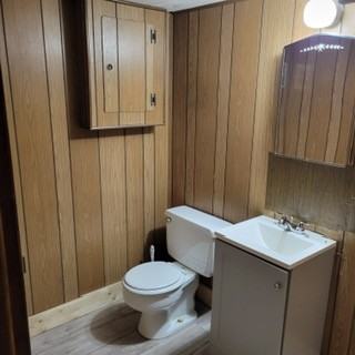 5437 Elmwood Ave - Photo 5 of 10