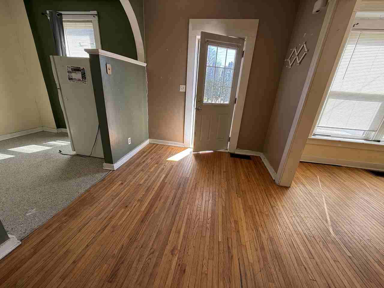 417 E Orange St #1 - Photo 4 of 15