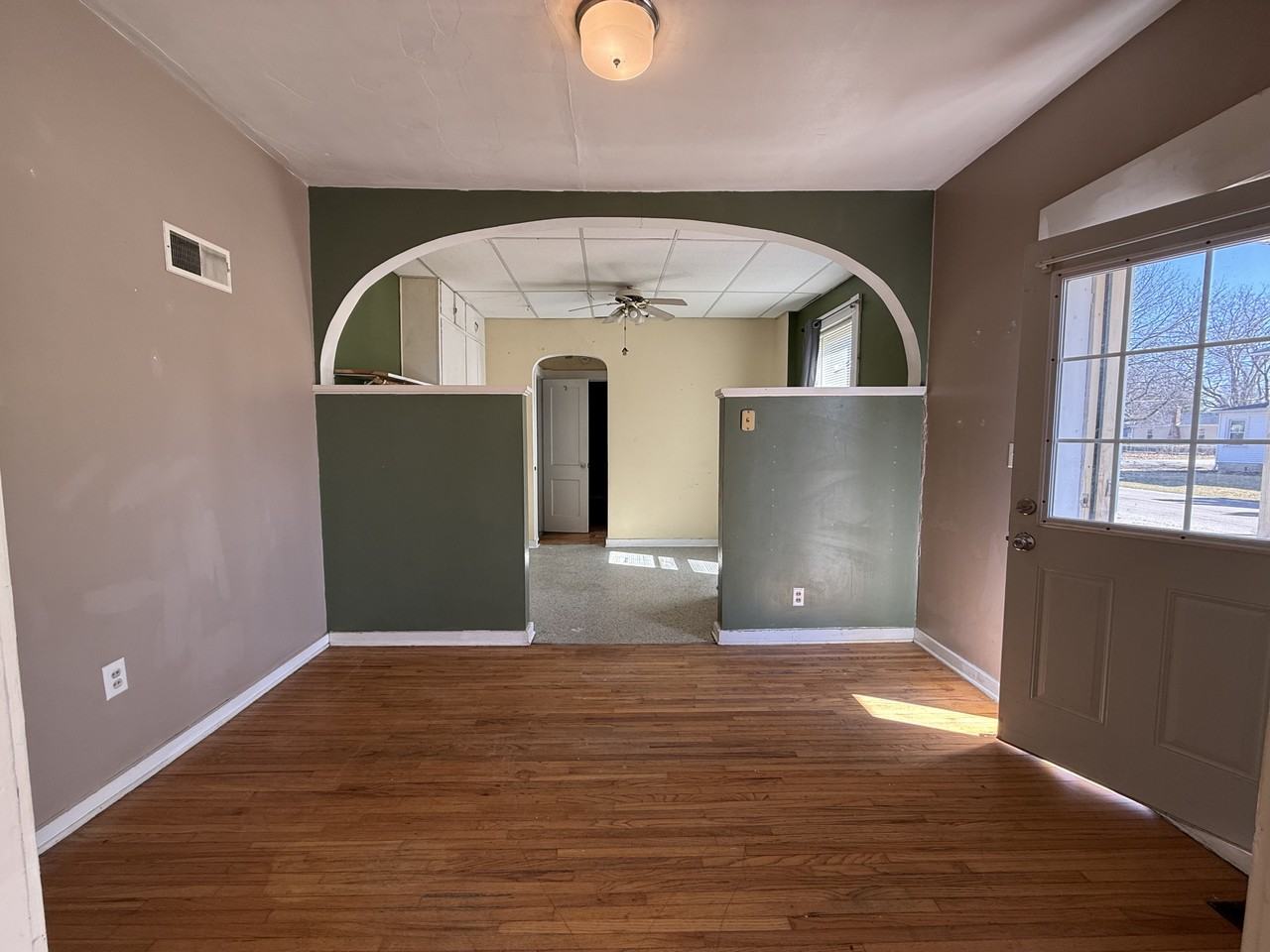 417 E Orange St #1 - Photo 7 of 15