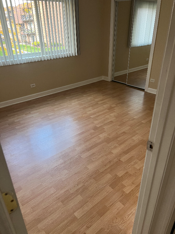 17515 Sandalwood Dr #202 - Photo 6 of 13