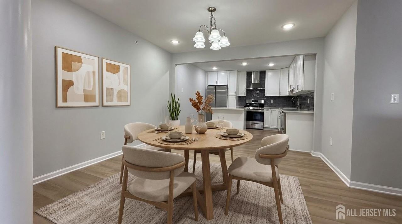 115 Forest Dr - Photo 3 of 12