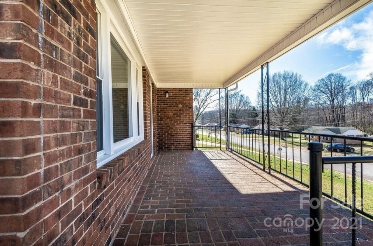 1106 13th St Nw - Photo 3 of 25