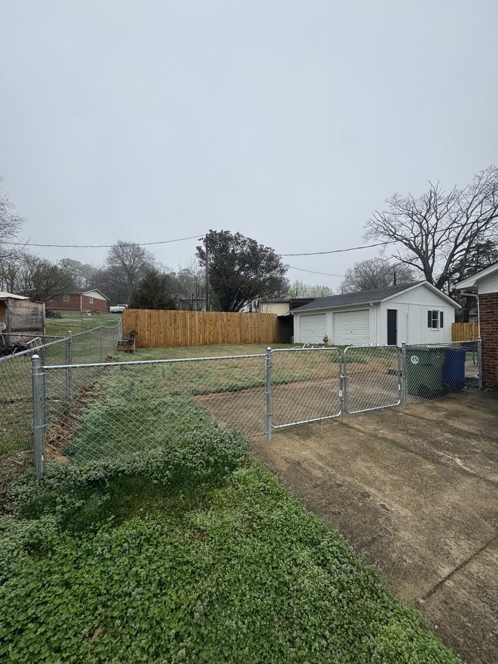 1106 13th St Nw - Photo 7 of 25