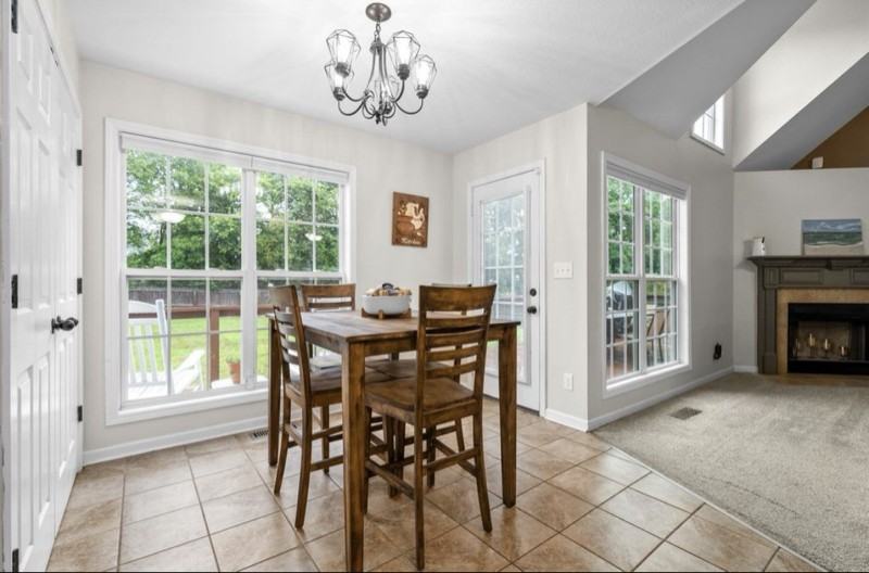 1036 Freedom Dr - Photo 6 of 13