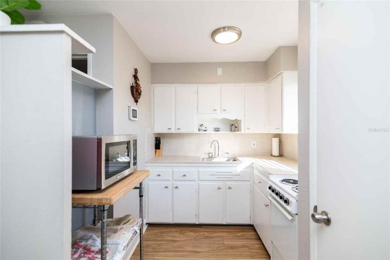 5434 1/2 9th Ave N - Photo 5 of 13