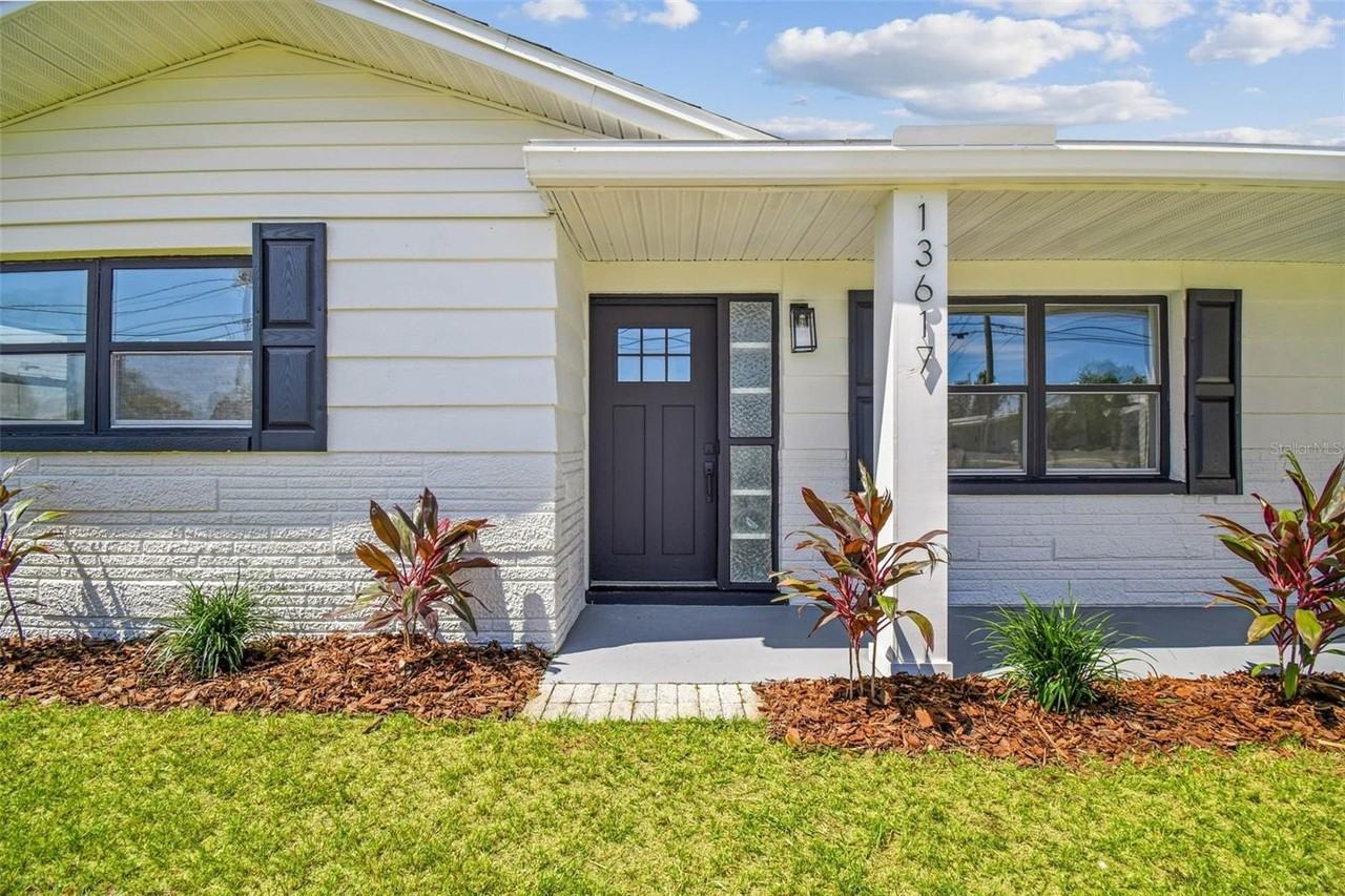 13617 Frances Ave - Photo 5 of 39