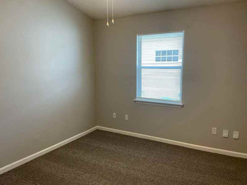 2659 Niagara St - Photo 6 of 7