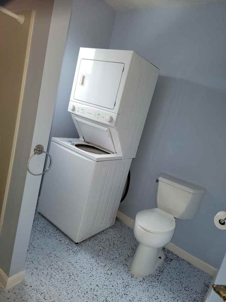 1023 Churchill St #1 - Photo 6 of 7