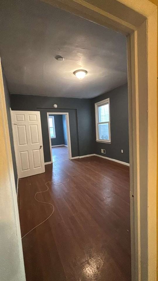 375 6th Ave W #1 - Photo 4 of 18