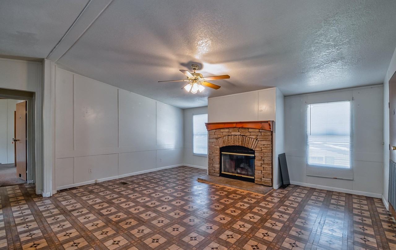 714 Baldwin Ave - Photo 5 of 9