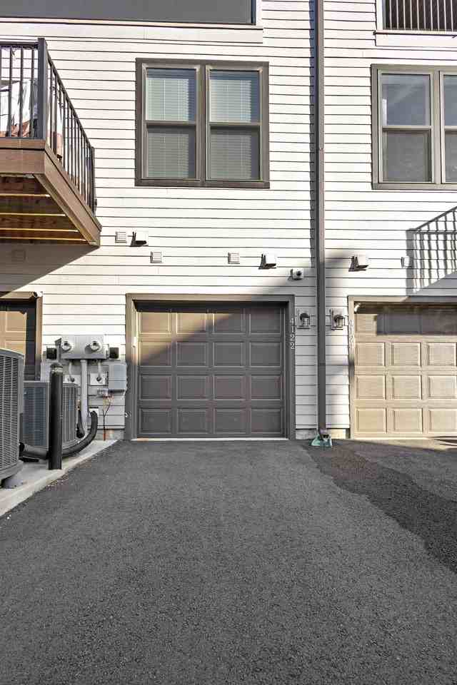 4122 Legato Rd - Photo 3 of 17