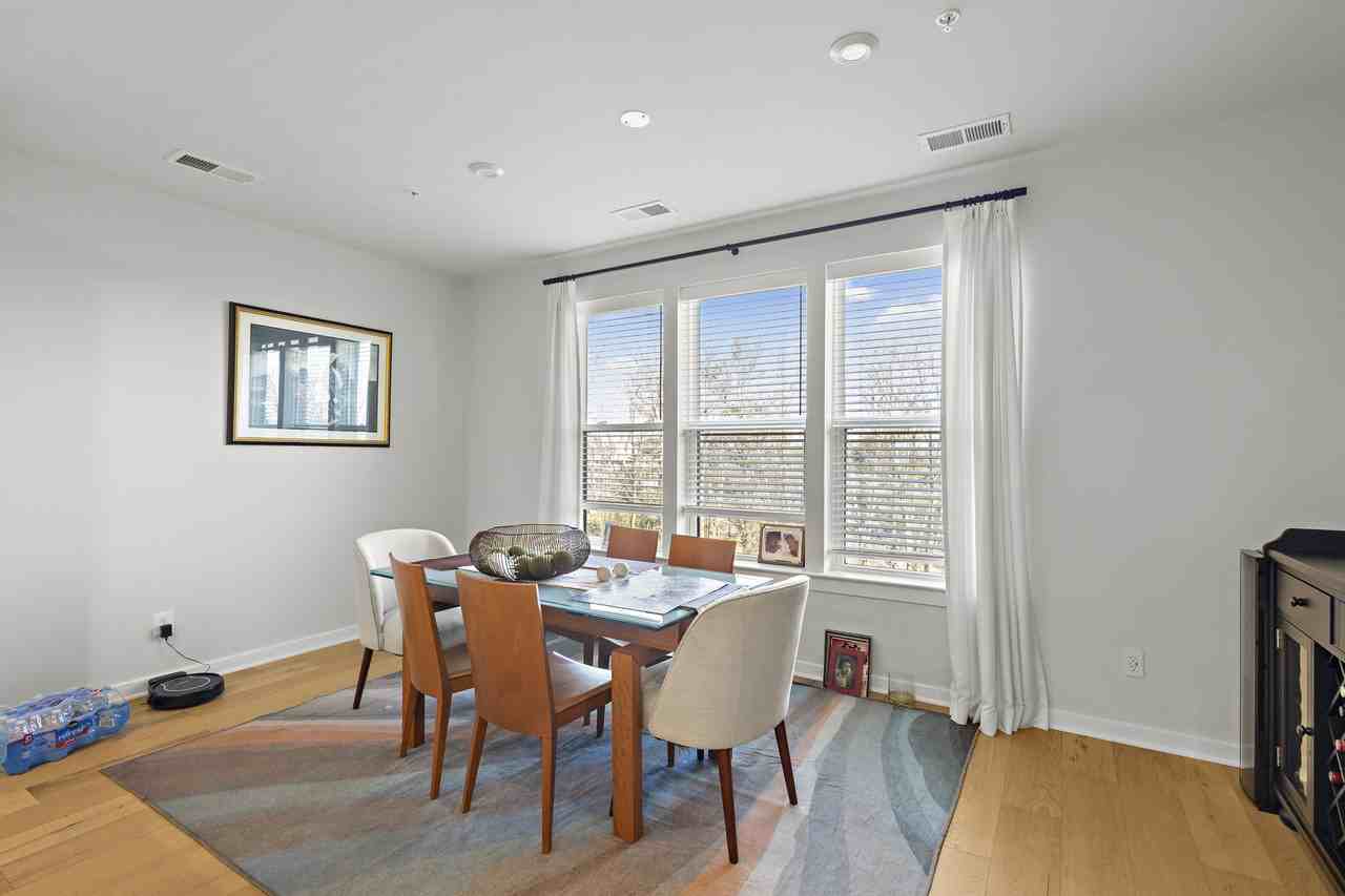 4122 Legato Rd - Photo 5 of 17