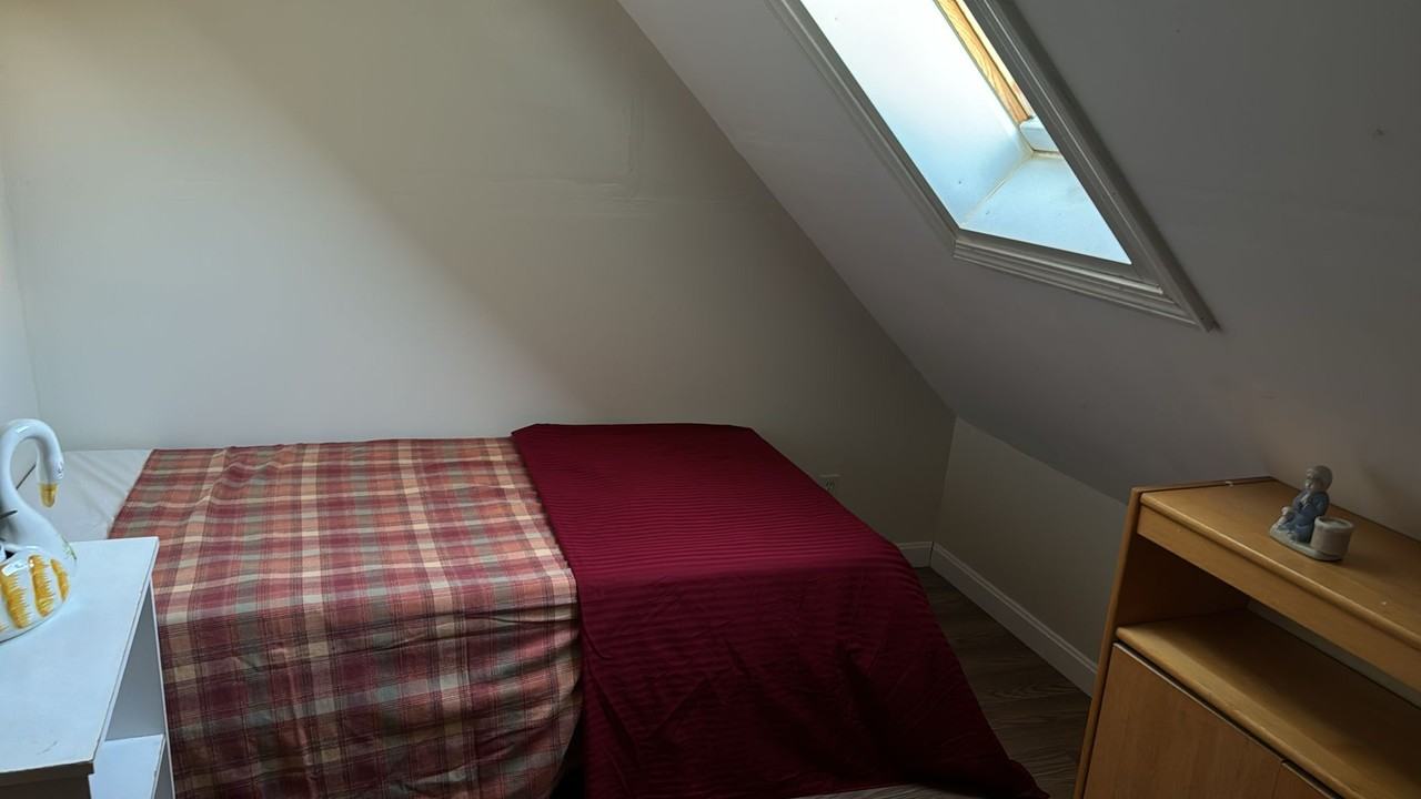 89 Linden Ave #01 - Photo 2 of 8