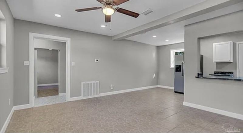 22 Adkinson Dr - Photo 5 of 17