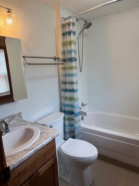 4318 N Montana Ave #2 - Photo 3 of 10