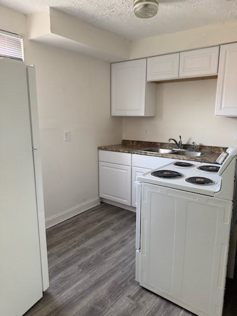 2324 Iroll Ave #5 - Photo 3 of 8