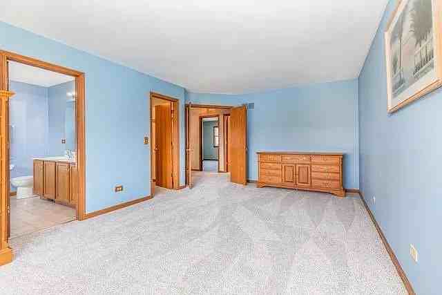 1841 Lake Shore Dr - Photo 5 of 15