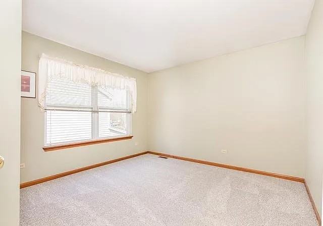 1841 Lake Shore Dr - Photo 7 of 15