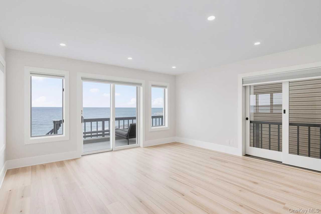 19 Pine Ln - Photo 5 of 43