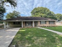 featured image of 133 Templeton Dr