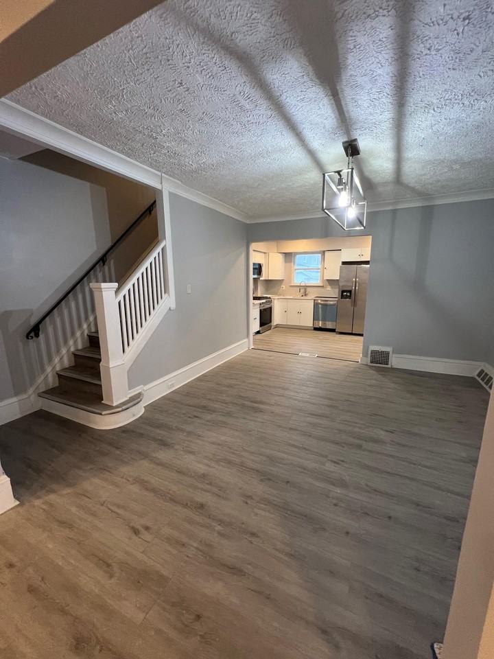 2215 Goodnor Rd #2215 - Photo 5 of 15