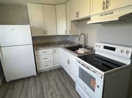 featured image of 125 S Watt St #2