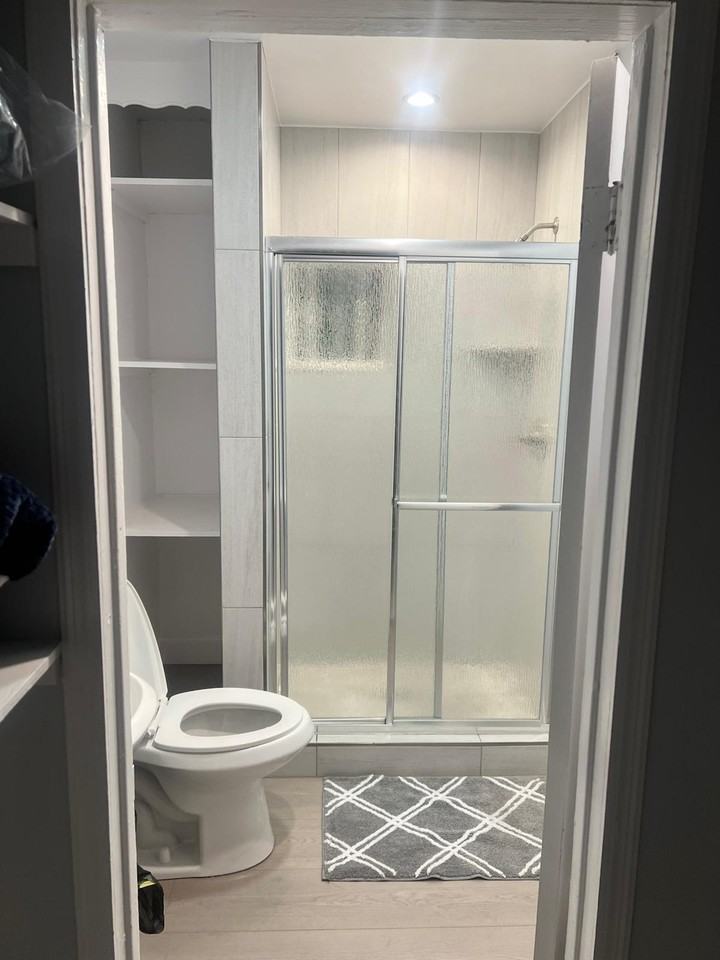 12829 Doty Ave - Photo 3 of 8