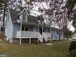 featured image of 9415 Monroe St