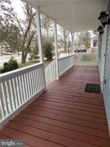 9415 Monroe St - Photo 2 of 17