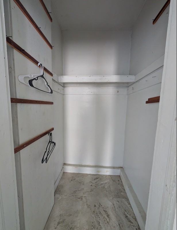 905 Park St #2 - Photo 4 of 8