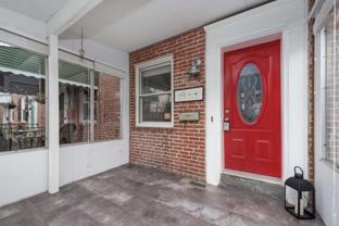 1009 W 43rd St - Photo 1 of 1