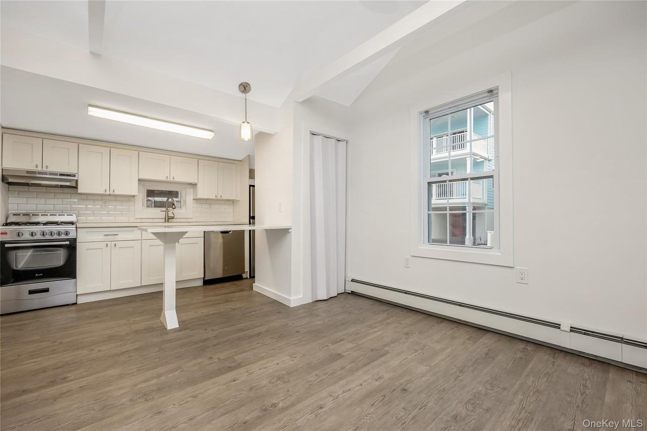 195 Oceanview St - Photo 5 of 16