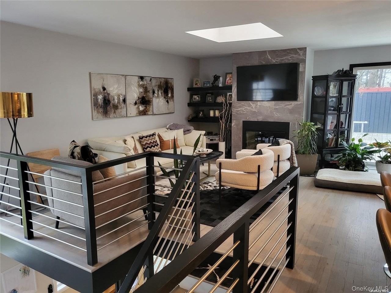 73 Spinney Rd - Photo 4 of 20