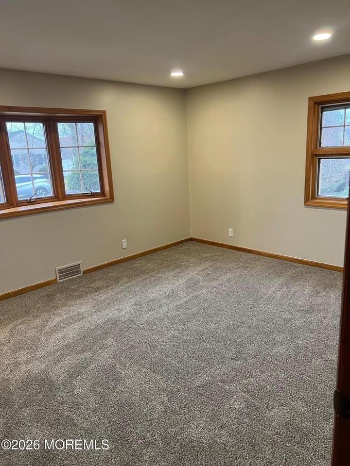 126 N 24th St - Photo 5 of 12