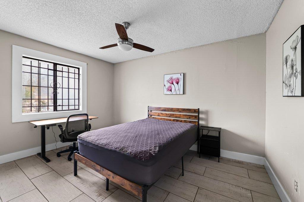 W 30th St - Photo 6 of 12