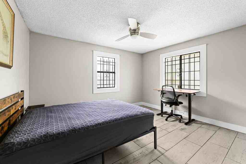 W 30th St - Photo 7 of 12