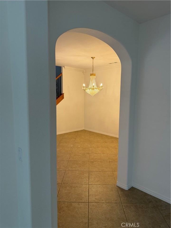 317 Commons Park Dr - Photo 3 of 22