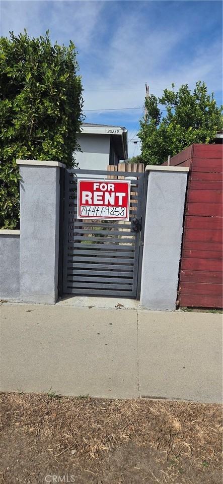 20237 Vanowen St - Photo 3 of 50