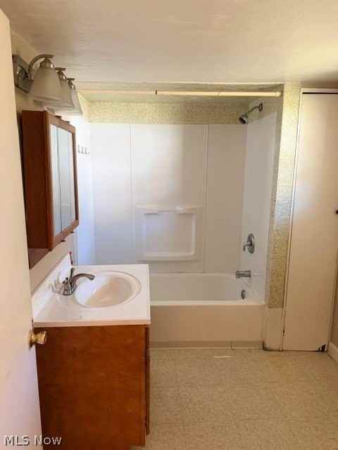 2 Dennis Ct - Photo 5 of 5