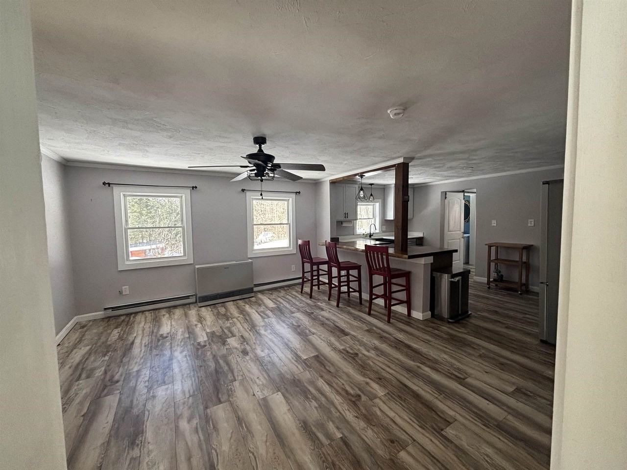 280 Lake Shore Dr - Photo 2 of 19