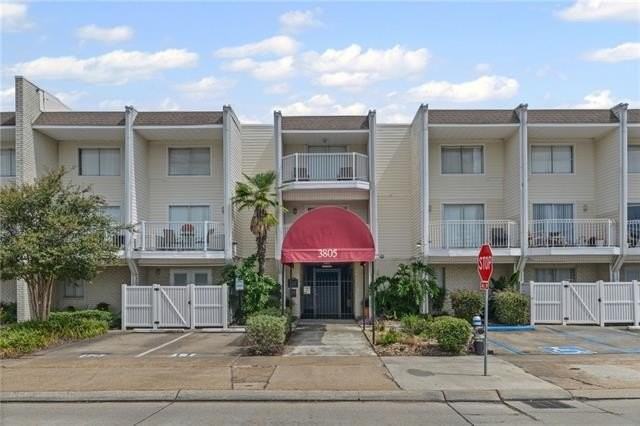 3805 Houma Blvd #C214