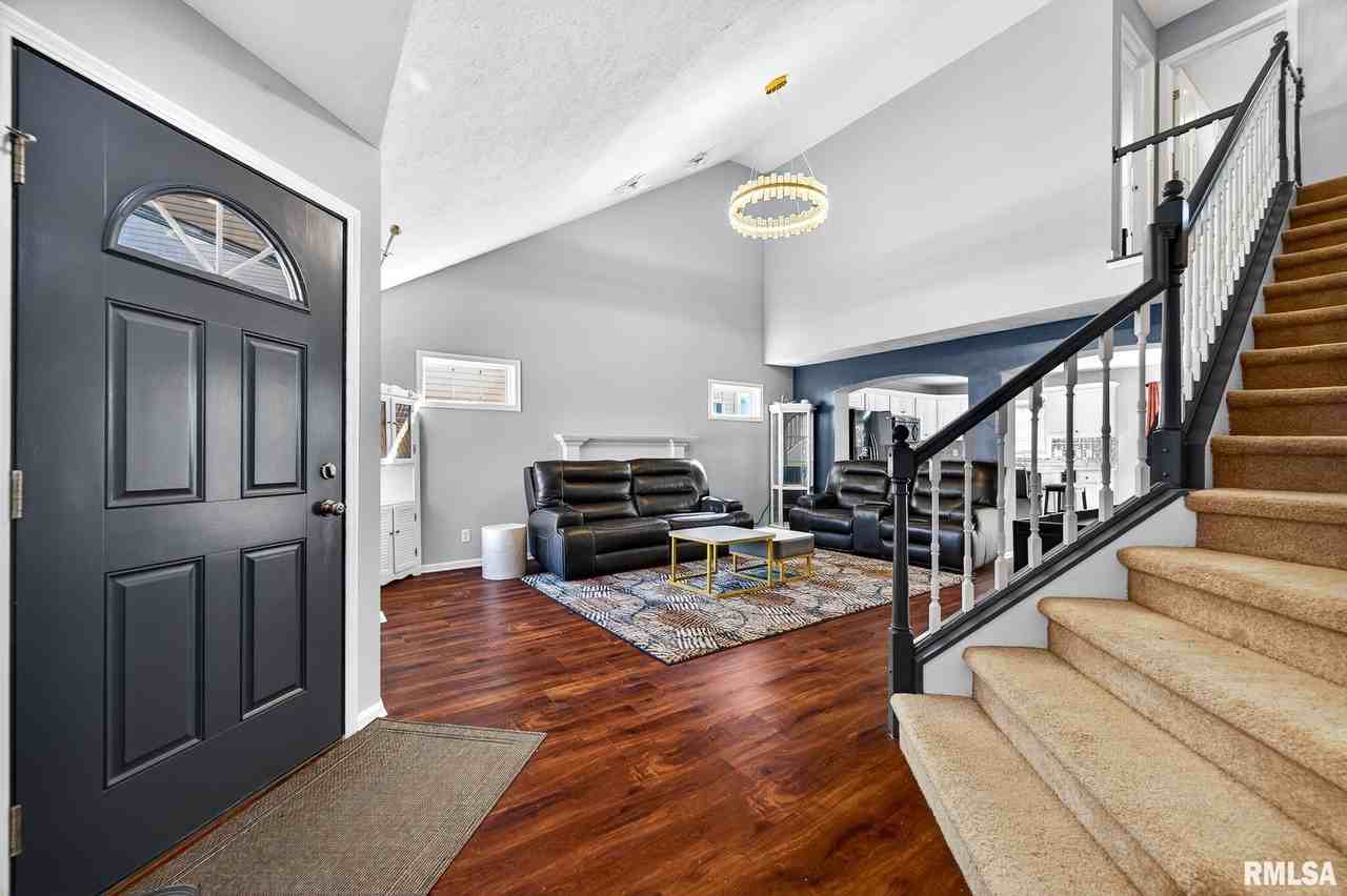 2314 W Kenfield Ct - Photo 4 of 35