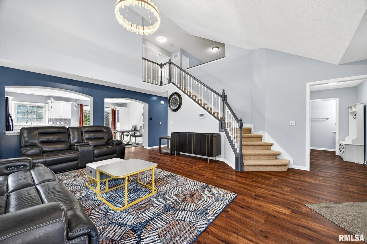 2314 W Kenfield Ct - Photo 5 of 35