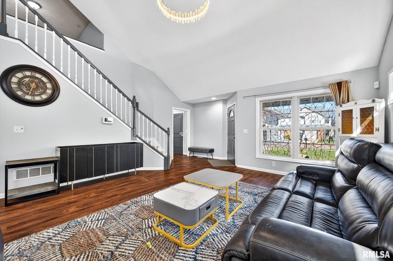 2314 W Kenfield Ct - Photo 6 of 35