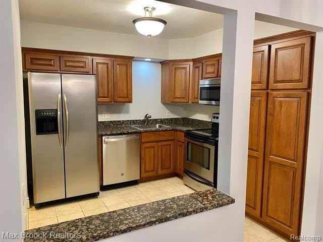 1115 N Old Woodward Ave #61 - Photo 3 of 16