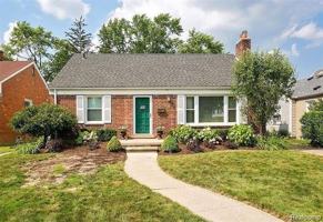 featured image of 2243 Dorchester Rd