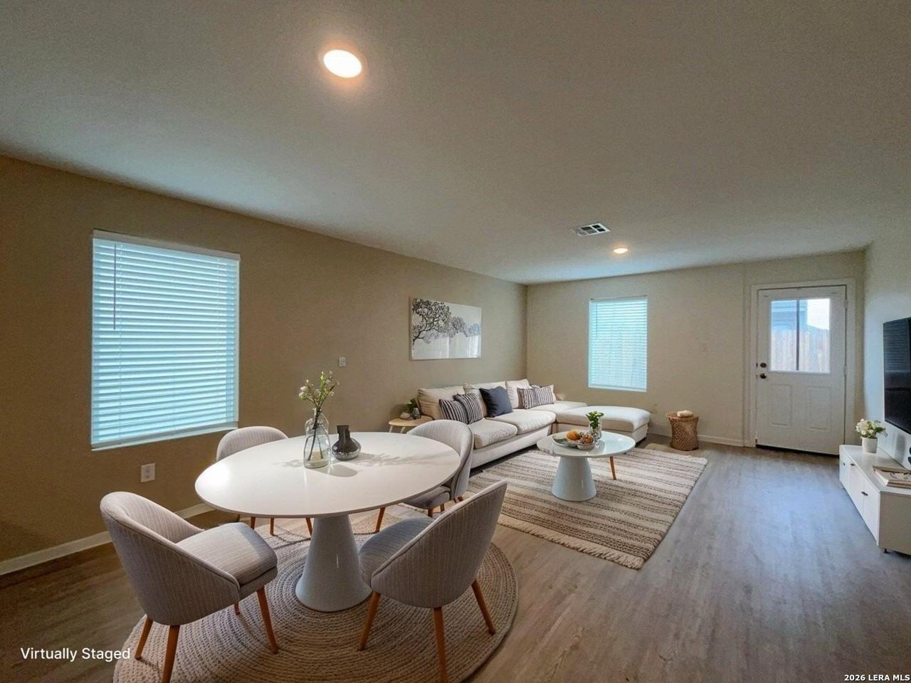 7611 Aston Cross - Photo 2 of 36
