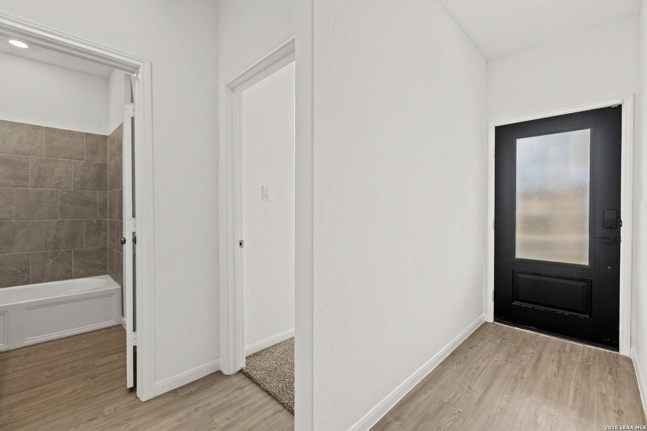 6226 Fallow Cv - Photo 5 of 40